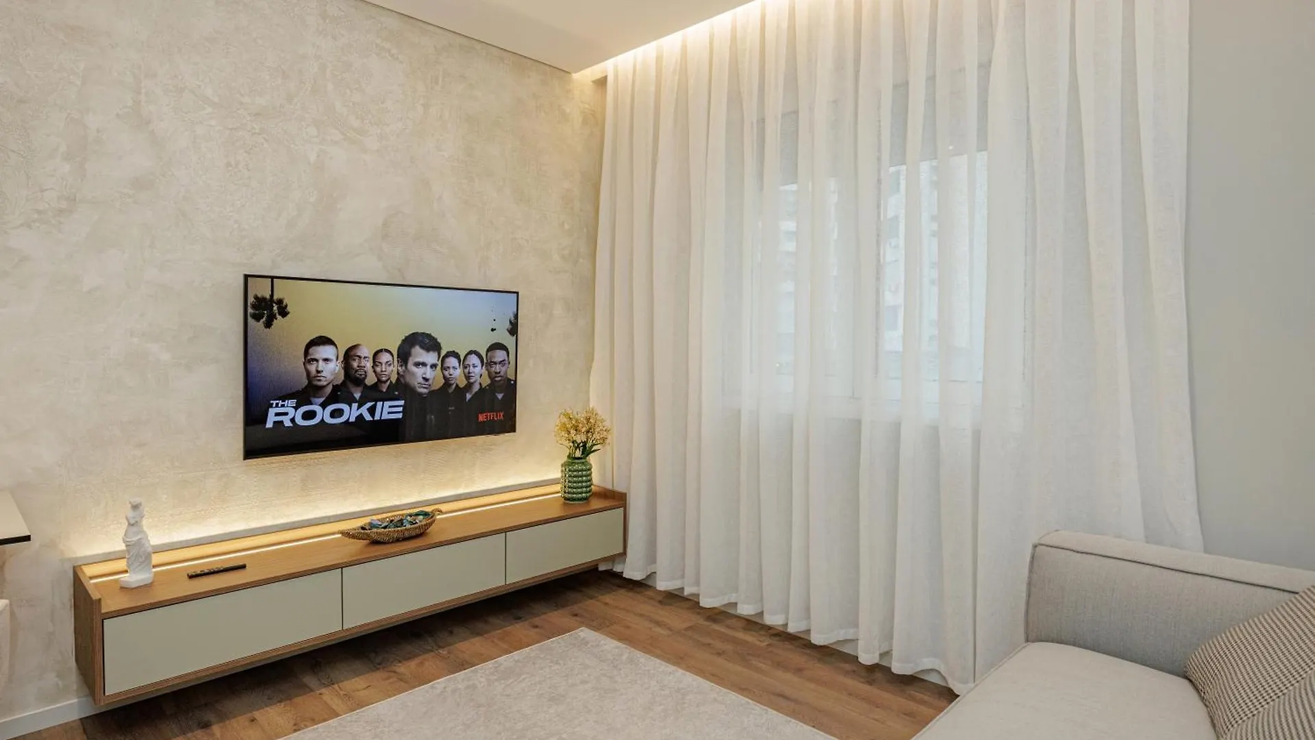 Your Spot Apartments تيرانا