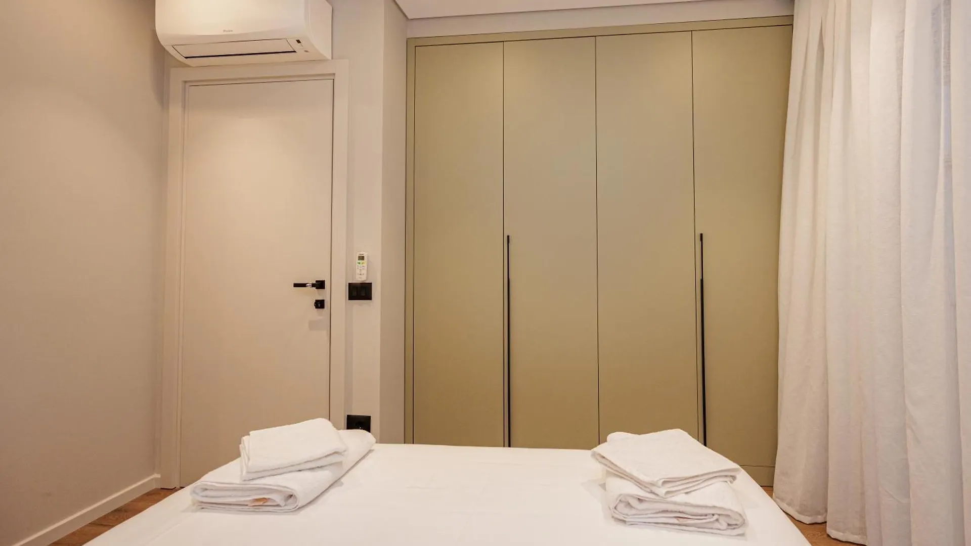 Your Spot Apartments تيرانا